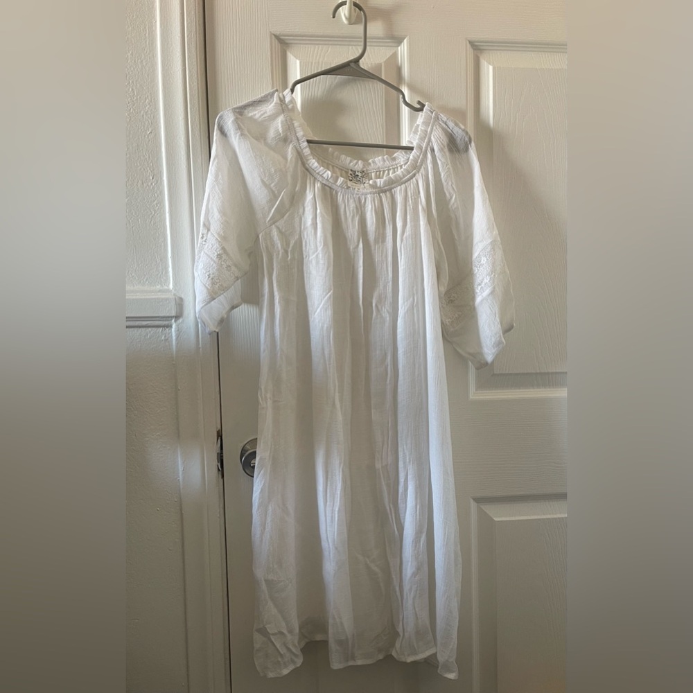 NAIF White Women's Tunic Top